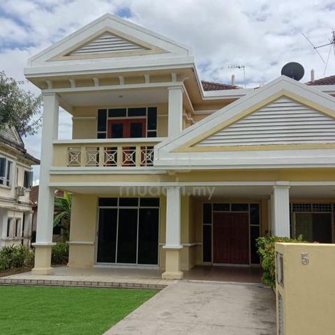 Bukit Merah Lake Town,  1