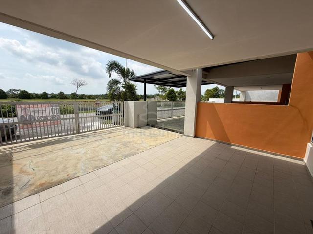 LOW RENTAL 3Room Terrace @ Tambak Paya Harmoni Ayer Molek 1