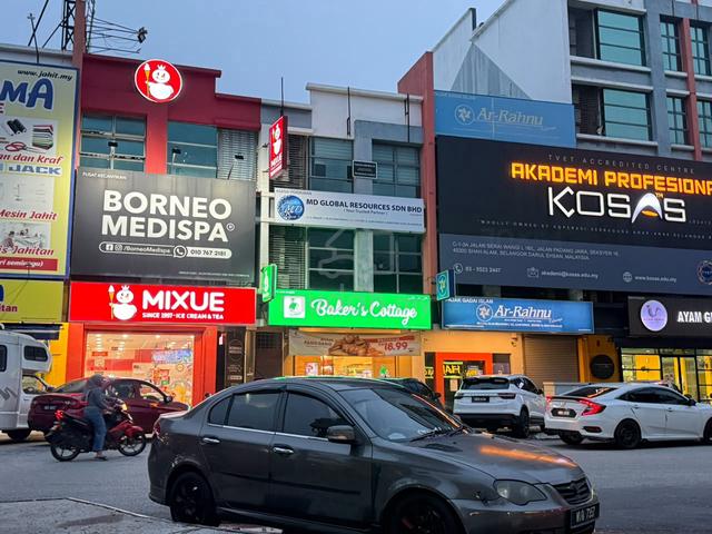 Facing Mainroad Ground Floor Alam Avenue Sek 16 Shah Alam for Rent 1