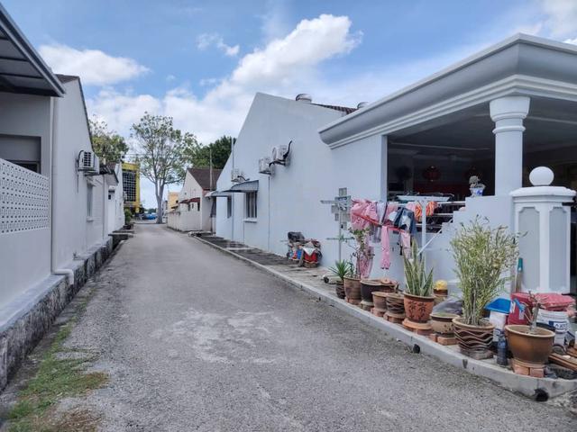 1-Stry Terrace House End Lot Taman Merdeka Melaka For Sale 1