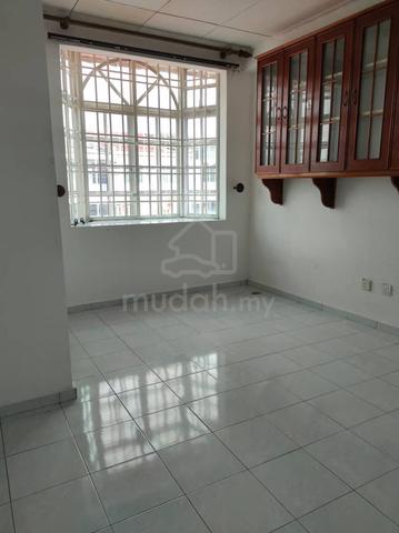 RENT - Rumah Sewa Jalan Benang, Taman Sentosa, Johor Bahru 2