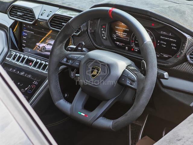 2023 Lamborghini Urus Performante Akrapovic - 5