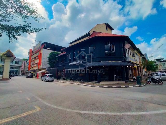 Kota Bharu Jalan Ismail 2 stry shop for sale in good location 2