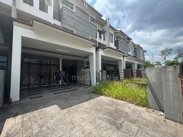 [3 STOREY] Shah Alam Seksyen U5 Taman Subang Idaman Subang Bestari 1
