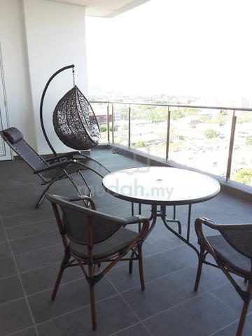 Master bedroom in luxury condo, Georgetown  1