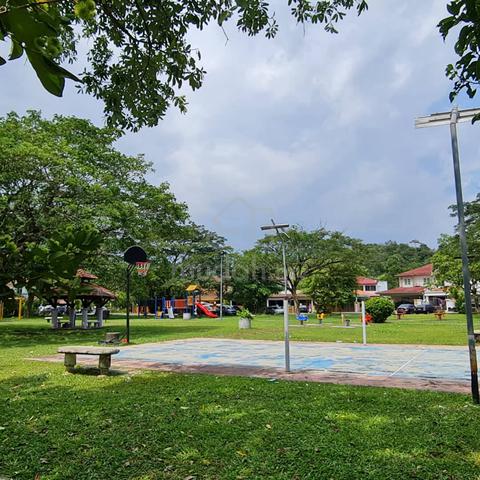 Taman Saujana Puchong 2