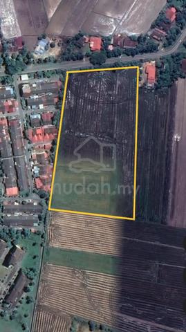 Tanah Tepi Jalan Di Bandar Yan Kedah 2