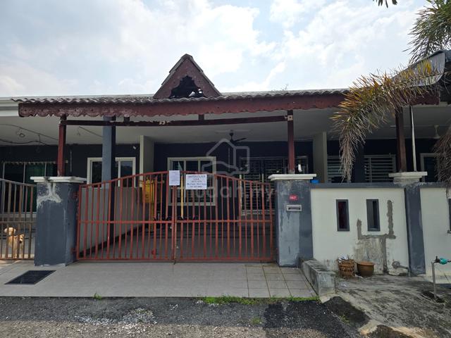 Single Storey House At Taman Bunga Raya, Tapah, Perak 1