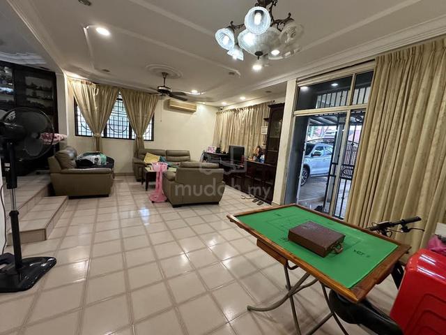 Johor Bahru Town Taman Pelangi 2 Storey Terrace End Lot For Sale 1