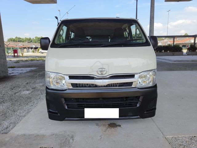 2013 Toyota Hiace 2.5 (M) Semi Panel Van - 2