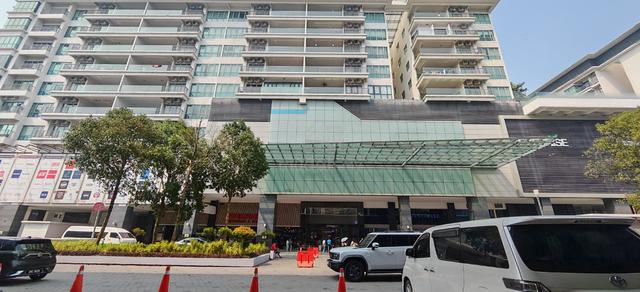KK Times Square Retail/Office For Rent 1