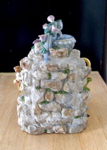 Ceramic Water Feature Decoraton - photo 3 of 4