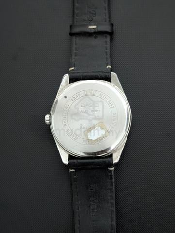 Casio MTP Classic Watch - photo 2 of 3