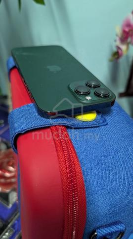Carousel Image