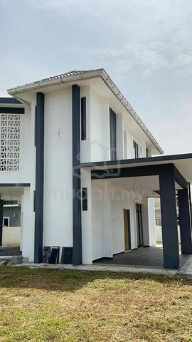 Bungalow Saujana Utama 3 1
