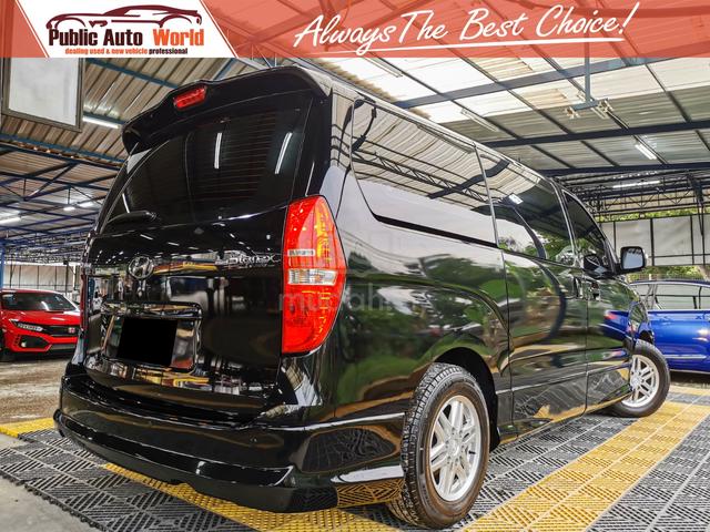 Hyundai GRAND ROYALE STAREX 2.5 ROYALE (A) 12 SEAT - 2