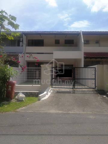 Double Storey house in SS2, Petaling Jaya for rent 1