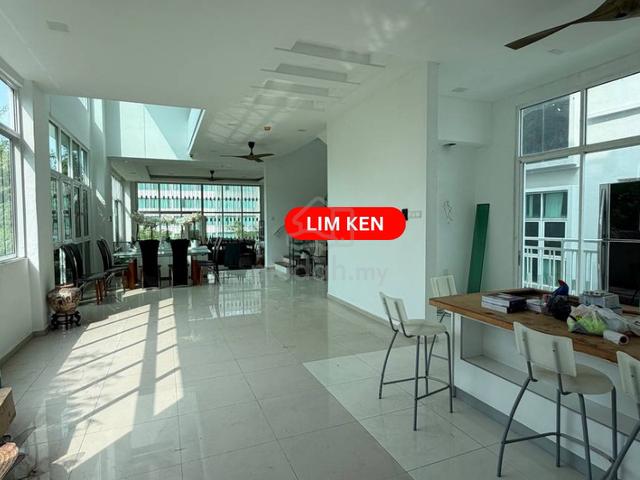 Tanjung Bunga Park 4-Storey Bungalow @ Tanjung Bungah (nice location) 1