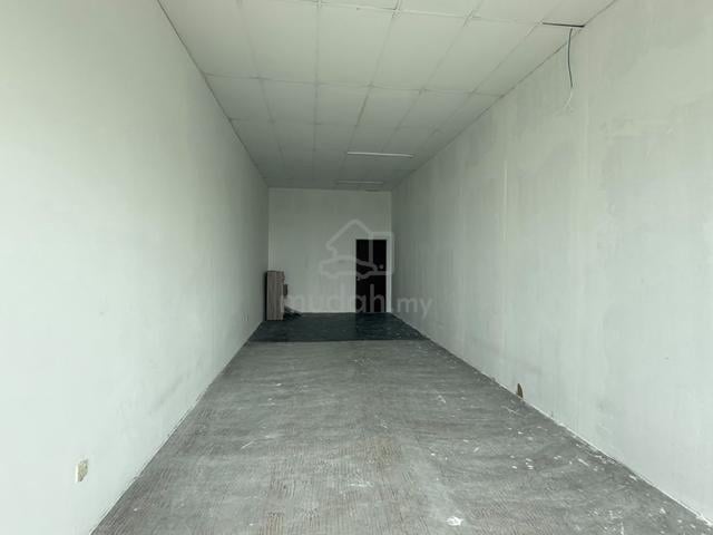 Gaya Johor Bahru shop for RENT 1