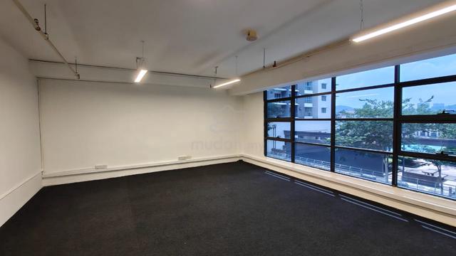 Office @ One South Streetmall Seri Kembangan Basic Unit For Rent 1