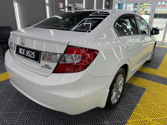 2013 Honda CIVIC 1.8 S (A) TIP TOP CONDITION - 3
