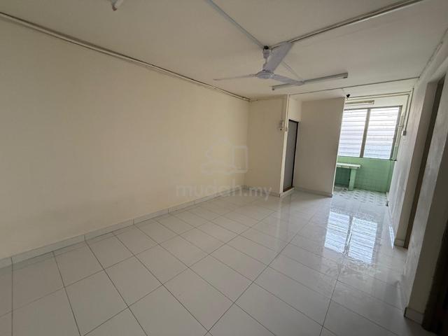 Rumah Pangsa Bercham 2