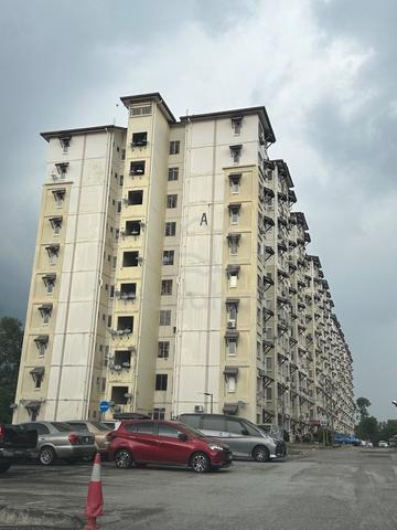 Baiduri Courts (Bukit Puchong) 1
