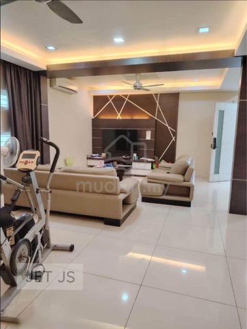 Bandar Bukit Tinggi 2 Klang 2 Storey Corner Lot House Fully Renovated 1
