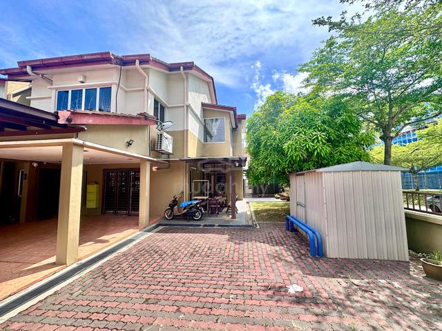 Renovated Corner Lot, 2 Storey Terrace, Cahaya Alam, Seksyen u12 5
