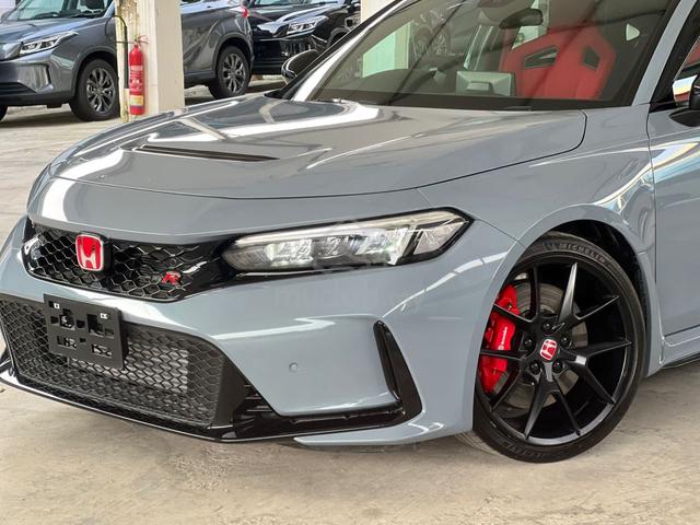 2025 Honda CIVIC 2.0 TYPE R MY23 FL5 SA GRADE - 2