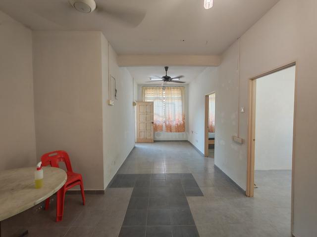 FULL LOAN First Floor TownHouse Krubong Perdana Merdeka Jaya Melaka 1
