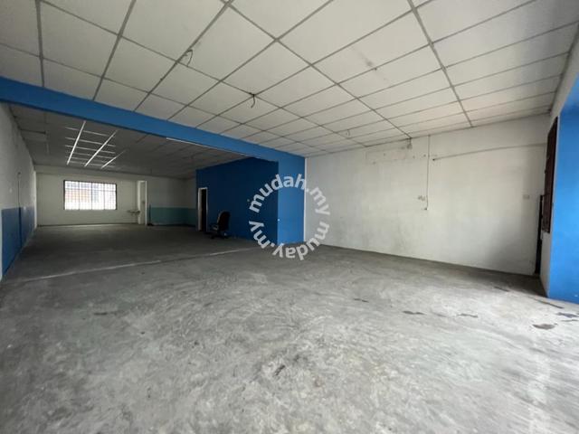 Setia Tropika Double Storey Shoplot 4