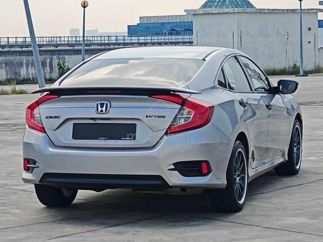 2017 Honda CIVIC 1.8 S i-VTEC (A) CAR KING - 4