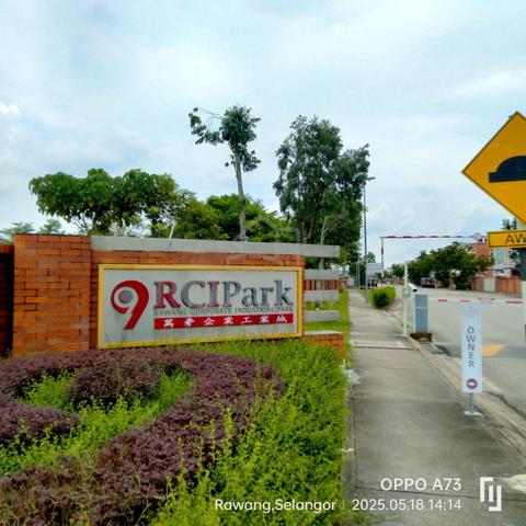 Gate guarded Factory Rawang 1