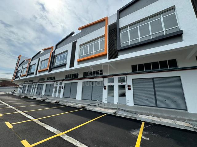Taman Puteri Emas Facing Mainroad 1st Floor Office In Simpang Ampat ! 1