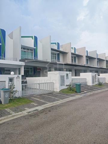 Setia Eco Cascadia, Jb, Double Storey End lot with land, 4 bedrooms 1
