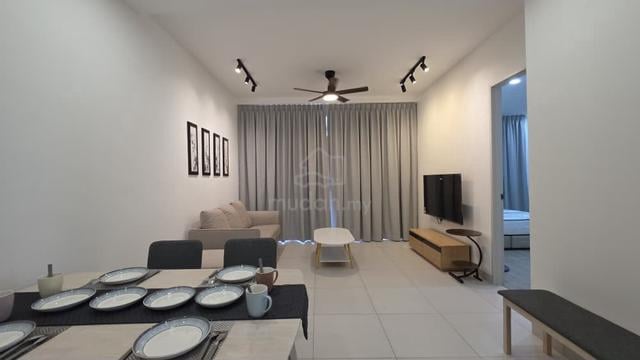 Renna Residence @ The NorthBank 1