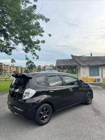 2014 Honda JAZZ 1.3 (HYBRID) FACELIFT (A) - 3