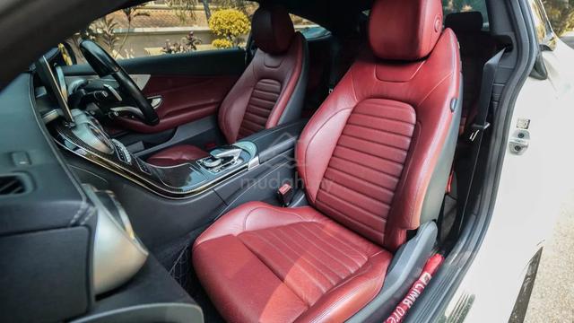 Mercedes C300 COUPE C63 Carbon Kit Red Interior - 4
