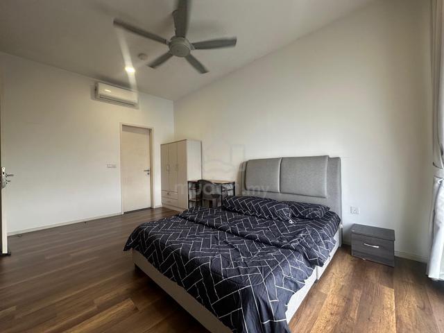 Sqwhere Sungai buloh master room available now 2