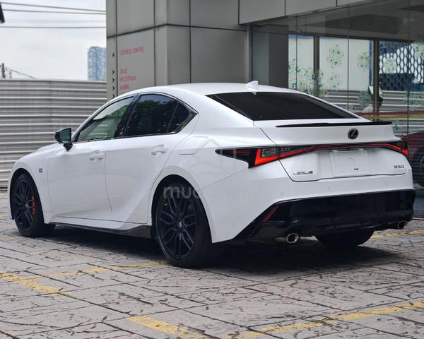2021 Lexus IS300 2.0 F SPORT MODE BLACK 5A 19K KM - 2