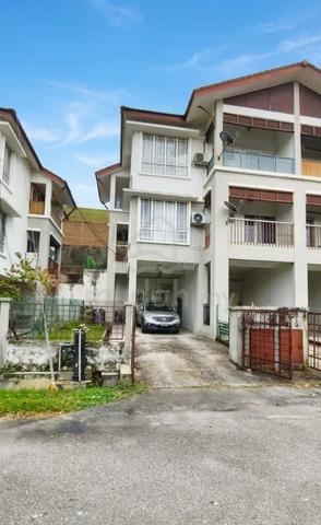 Renovated Semi D Townhouse Seri Pristana For Sale 1