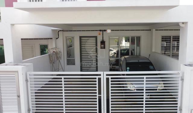 Bandar Sri Sendayan Room for Rent (TIARA SENDAYAN) Labu 1