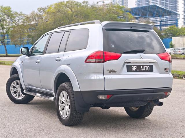 2013 Mitsubishi PAJERO 2.5 SPORT VGT AT FACELIFT - 4