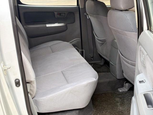 2008 Toyota HILUX 2.5 G DUAL CAB (M) - 5