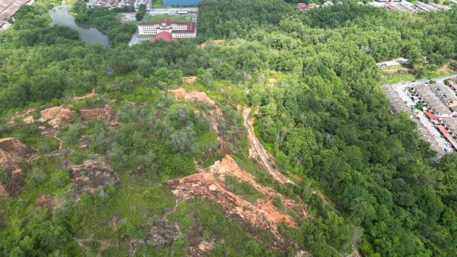 Residential Land Menglembu Kledang Hill Ipoh 2
