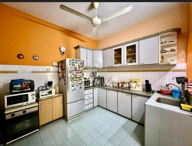 Selling Usj 11 Terraced house 1