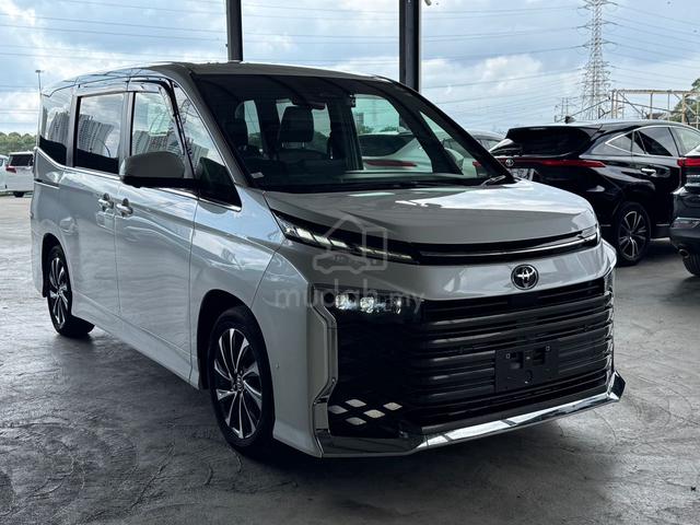 2022 Toyota VOXY 2.0 S-Z (A) POWER BOOT - 2