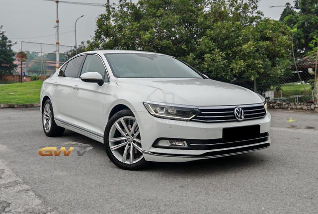2018 Volkswagen PASSAT 2.0 TSI HIGHLINE B8 Sporty - 1