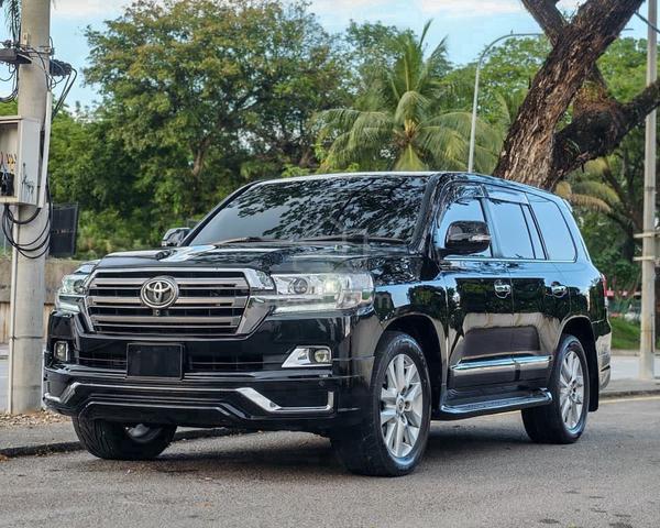 ALL BLK 2013/2016 Toyota LANDCRUISER 4.6 ZX URJ202 - 2